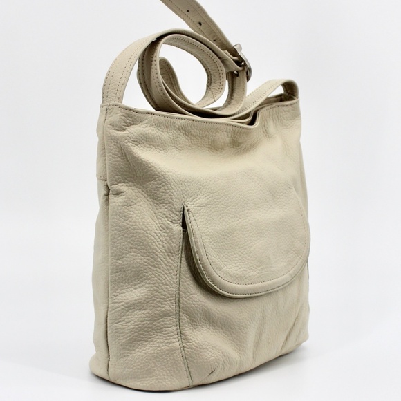 Stone Mountain Cream Pebbled Leather - Picture 5 of 6